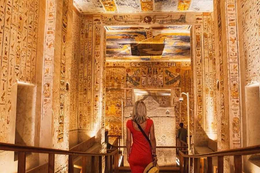 Guided tour to Valley of the Kings with felucca cruise from Luxor