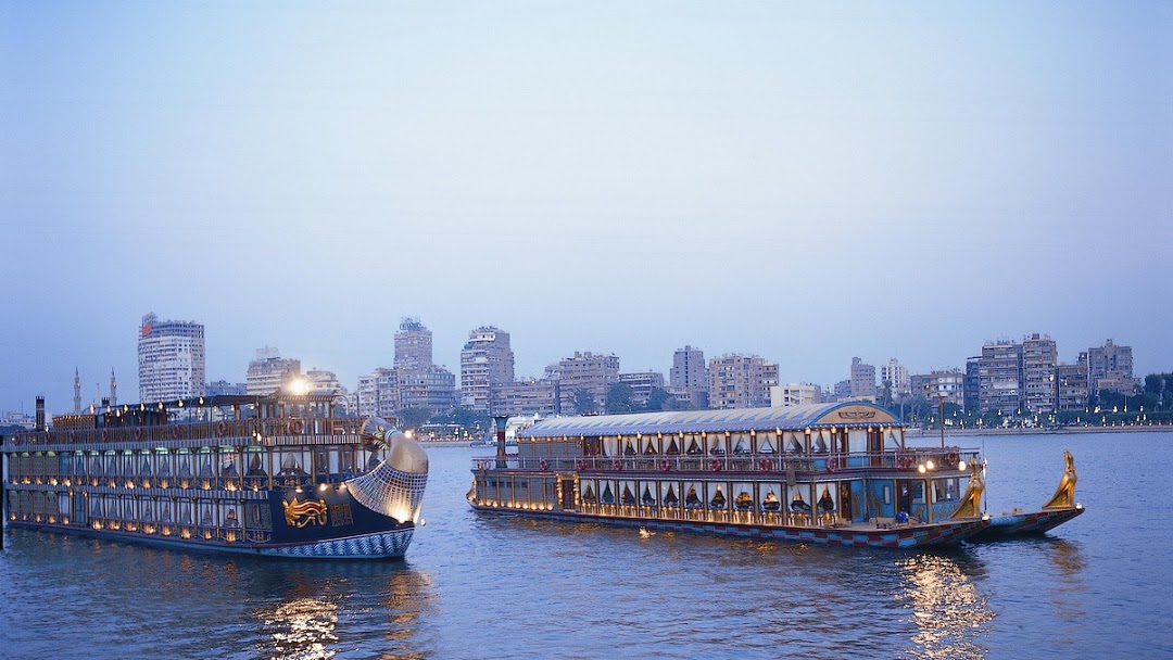 Nile River Dinner Cruise with Show and Entertainment in Cairo