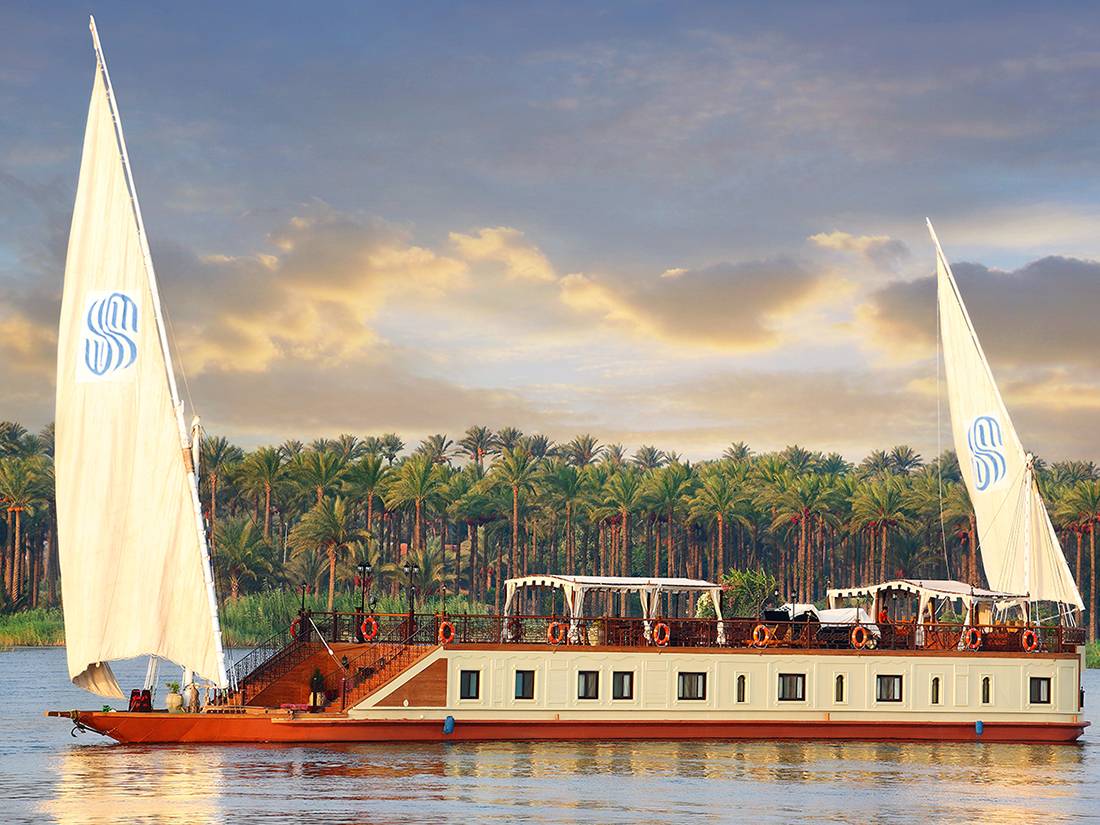 Exclusive Dahabeya Nile Cruise on Sonesta Amirat