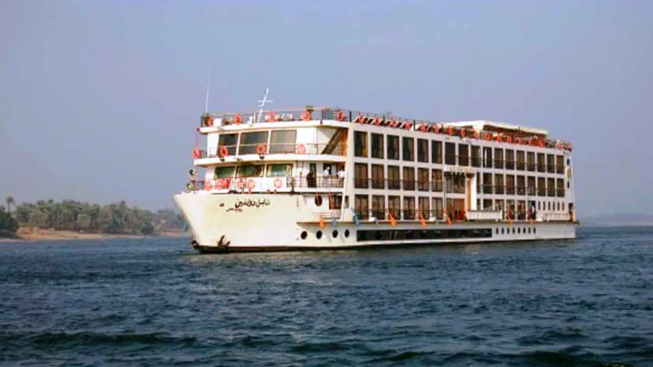 MS Nile Dolphin Nile Cruise